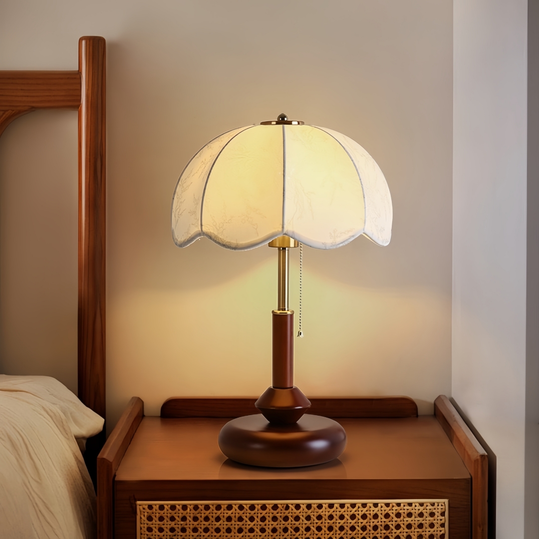 Home Decor Lighting - Vintage Scalloped Dome Table Lamp for