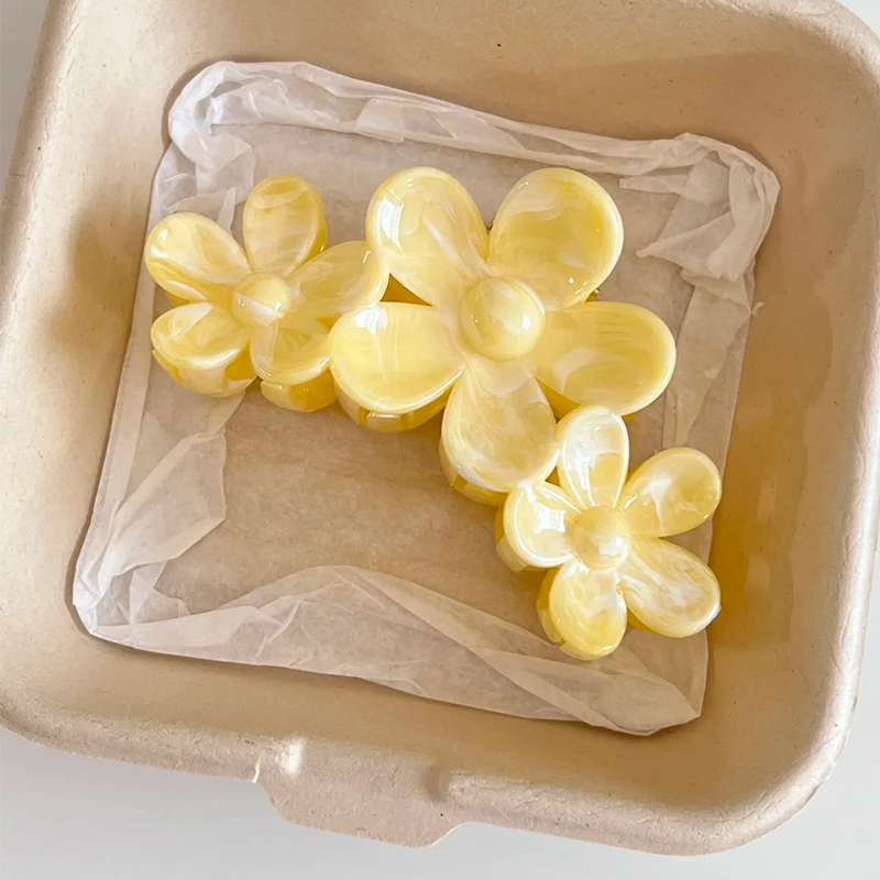 Korean-style gentle polka dot  - Home Decor Yellow 评论和价格